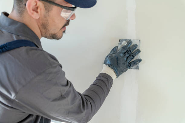 Best Drywall Crack Repair  in Newington, VA